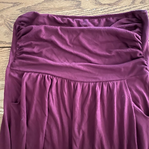 Strapless burgundy maxi - Picture 2 of 3